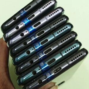 Huawei Mate 30 4G 5G 6.62" 40MP 8+256GB Unlocked HarmonyOS Google Play Model Mate 30 4G Storage Capacity 6+128GB Model Number HarmonyOS with Google Play