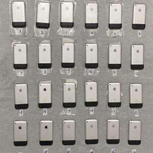 Apple iPhone 1st gen (iPhone 2G) 8GB iOS 3 IOS1.1.4 used phone