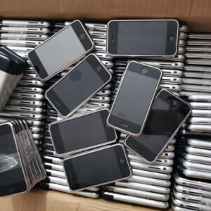 Original Apple iPhone 2G 1st Gen 4GB / 8GB / 16GB mobile phone Lot Screen No Crack Lot of 1pcs Storage Capacity 8GB - Image 3