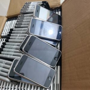 Original Apple iPhone 2G 1st Gen 4GB / 8GB / 16GB mobile phone Lot Screen No Crack Lot of 1pcs Storage Capacity 8GB - Image 4