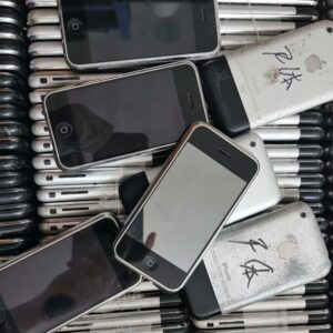 Original Apple iPhone 2G 1st Gen 4GB / 8GB / 16GB mobile phone Lot Screen No Crack Lot of 1pcs Storage Capacity 8GB - Image 7