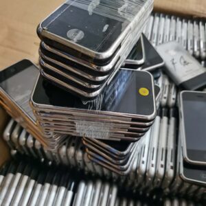 Original Apple iPhone 2G 1st Gen 4GB / 8GB / 16GB mobile phone Lot Screen No Crack Lot of 1pcs Storage Capacity 8GB - Image 12