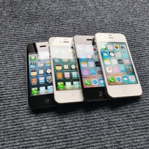 iPhone 4 4s 8/16/32/64GB Black/White Unlocked Tested Fully working phone Generation 4 Color Black Storage Capacity 16 GB iOS iOS 7