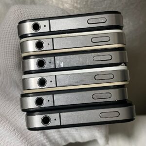 Apple iPhone 4 - iOS 5 - 8GB 16GB 32GB Unlocked 3G 5MP 3.5" Free shipping Bundle description only phone Storage 32GB Color White