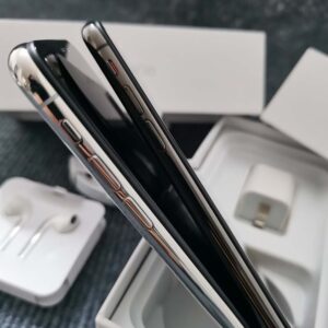 Apple iPhone X 64/256GB All Colors UNLOCKED Smartphone - Excellent Grade A  Color White Storage Capacity 256 GB - Image 3