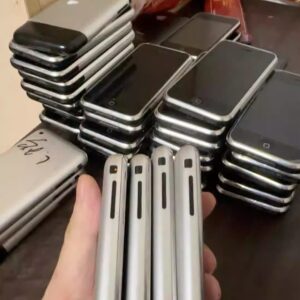 Lot of Original Apple iPhone 2G 1st Gen 4 8 16GB mobile phone Only for parts Screen No Crack Lot of 1pcs Storage Capacity 16GB - Image 4
