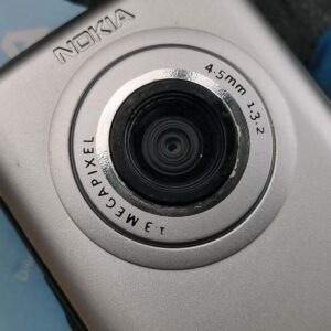 Nokia 6630 Unlocked GSM / UMTS 2G 3G Symbian 8.0, 1.3MP 2.1" Cellphone Very NEW Bundle description 2* batteries - Image 6