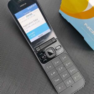 Nokia 2720 Flip 4G Unlocked 4GB 512MB Bluetooth Big Buttons Cellphone Backlight Battery 1 * Battery