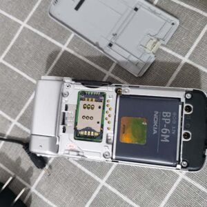 A++ Nokia N93 3G Rotatable keyboard Smart Phone OS 9.1 64MB Unlocked battery With one battery