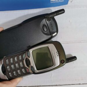 Nokia 7110 Unlocked 2G Cellular Phone complete in box Fully function Dark Green Bundle Description 1*battery - Image 10
