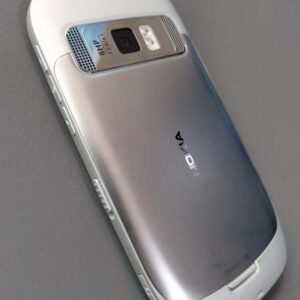 Nokia C7 C7-00 Unlocked 8GB WIFI GPS 8MP 3G GSM Cellphone Good condition Color Silver battery 1 battery - Image 9