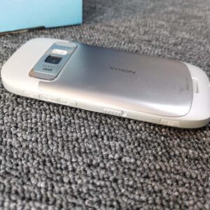 Nokia C7 C7-00 8GB WIFI GPS 8MP 3G GSM Smartphone Factory Unlocked - Silver Color Silver battery 2 batteries - Image 7