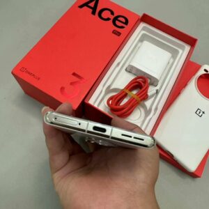 OnePlus Ace 3 Pro 6.78" 50MP Android Snapdragon 8 Gen 3 Google Play Color please note color storage 12+256GB