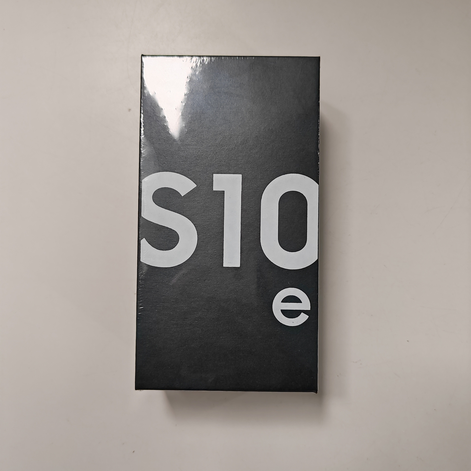 Samsung Galaxy S10e 5.8" 16MP 128GB Android SM-G970F/DS (Global) SM-G970U (USA) Storage 6GB+128GB Model SM-G970F/DS (Global)
