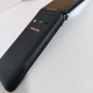 Samsung Galaxy Folder2 SM-G160N SM-G1650W Android 16GB Unlocked Good Condition Color Black Battery 2* batteries Model SM-G1650W-Dual SIM-4G - Image 3