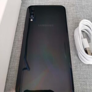 Samsung Galaxy A70 (SM-A705F) Unlocked 4G 128GB Android SIM Mobilephone Color Black Storage Capacity 6+128GB - Image 2