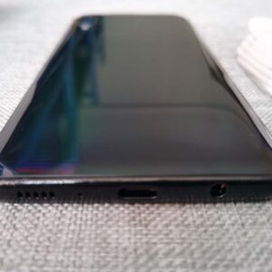 Samsung Galaxy A70 (SM-A705F) Unlocked 4G 128GB Android SIM Mobilephone Color Black Storage Capacity 6+128GB - Image 6