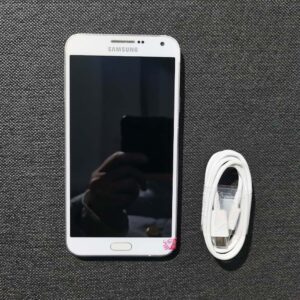 Samsung Galaxy E7 (SM-E7000) Unlocked 4G 16GB Very good Android 5.5" Smartphone Color Random color