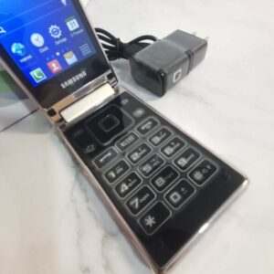 Samsung SCH-W789 Samsung Android Unlocked 3G clamshell smartphone  Bundle Description 1 battery - Image 4