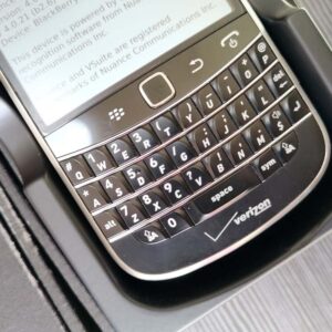 95%N ew BlackBerry Bold Touch 9930 Unlcoked 6GB GPS WiFi 3G Bluetooth Cellphone battery 1*battery - Image 7