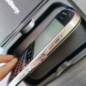95%N ew BlackBerry Bold Touch 9930 Unlcoked 6GB GPS WiFi 3G Bluetooth Cellphone battery 1*battery - Image 8