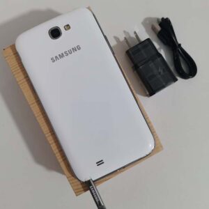 Classic Samsung Galaxy Note 2 II GT-N7100 Android Unlocked 4G 16GB Smartphone Color Random selection battery 2* batteries - Image 4