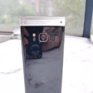 Samsung W2018 Android Unlocked 4G 256GB Super AMOLED 4.2” Clamshell Phone Color Silver