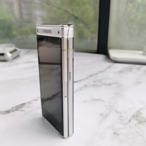 Samsung W2018 Android Unlocked 4G 256GB Super AMOLED 4.2” Clamshell Phone Color Silver - Image 8