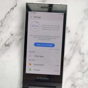 Samsung W2018 Android Unlocked 4G 256GB Super AMOLED 4.2” Clamshell Phone Color Silver - Image 13