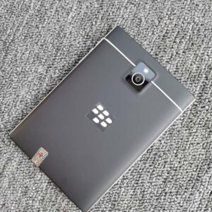 99%new BlackBerry Passport Q30 32GB 13MP (SQW100-1) QWERTY Keyboard Cellphone Color Black - Image 2