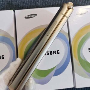 Unlocked Samsung SM-W2017 Android flip phone good condition - Image 7