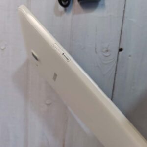 Samsung Galaxy Tab E 9.6 Android SM-T560 8GB Micro-SIM 9.6" Smart Tablet - Image 6
