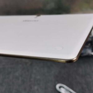 Samsung Galaxy Tab S 10.5 LTE Android 6.0.1 Tablet (SM-T805C) 16GB Very N EW - Image 2