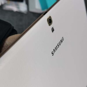 Samsung Galaxy Tab S 10.5 LTE Android 6.0.1 Tablet (SM-T805C) 16GB Very N EW - Image 4