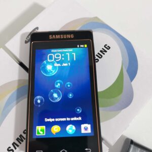 Samsung SCH-W2013 16GB Android 3G Clamshell Smart Phone - Unlocked Bundle Description 1 battery - Image 9