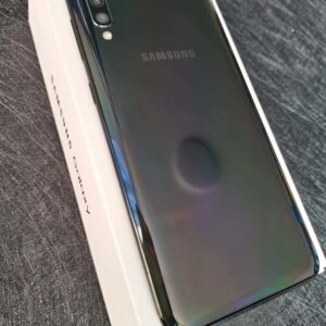 Samsung Galaxy A70 128GB Unlocked GSM SM-A705F 4G Android Smartphone Perfect Color White Storage Capacity 6+128GB
