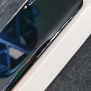 Samsung Galaxy A70 128GB Unlocked GSM SM-A705F 4G Android Smartphone Perfect Color White Storage Capacity 6+128GB - Image 3