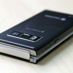 Unlocked Original Samsung SM-G9098 3G Dual Sim Flip Phone fully working Bundle Description 1 battery Color Black - Image 7