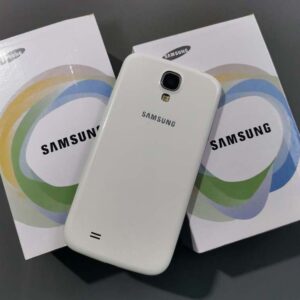 Samsung I9500 Galaxy S4 (Unlocked) 3G WiFi Android 32GB 13MP 5.0" Smartphone Color Random color Battery 2*batteries