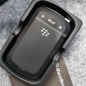 BLACKBERRY 9900 BOLD - 8 GB - Black / White 3G (Unlocked) microSDHC GPS Color Black - Image 3