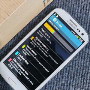 Samsung Galaxy S3 (GT-i9300) Android 16GB 3G Unlocked 4.8" Mobilephone Tested battery 1 * battery - Image 3