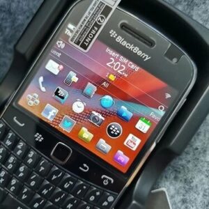 BLACKBERRY 9900 BOLD - 8 GB - Black / White 3G (Unlocked) microSDHC GPS Color Black - Image 14