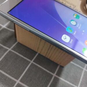 Unlocked Samsung Galaxy On5 - SM G5500 Smartphone 4G Android   Bundle Description 1 battery - Image 4