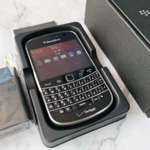 BLACKBERRY 9930 BOLD 8GB Phone Unlocked Black phone battery 2*batteries - Image 2