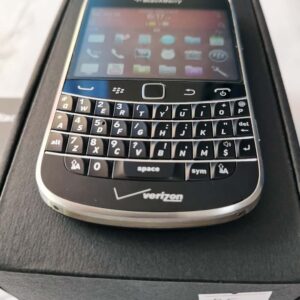 BLACKBERRY 9930 BOLD 8GB Phone Unlocked Black phone battery 2*batteries - Image 8