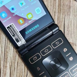 Unlocked Samsung Galaxy Folder2 SM-G160N Android 16GB Flip phone very good  Color Black Battery 2* batteries Model SM-G160N-Single SIM-3G - Image 7