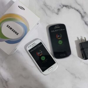 Samsung Galaxy S 3 III Mini GT-I8190 GPS Wi-Fi 5MP 1GB RAM 8GB ROM Android Phone Color Blue battery 1*battery - Image 5