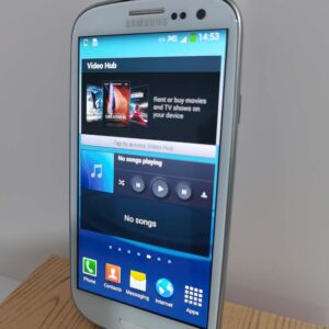 Unlocked Samsung Galaxy S3 (GT-i9300 ) Android 16GB 1GB RAM, 3G 4.8" Smartphone  battery 2 * batteries - Image 2