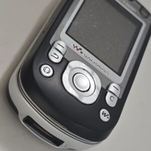 Sony Ericsson W550i - Black (Unlocked) Mobile Phone Fully Working Color Black - Image 8