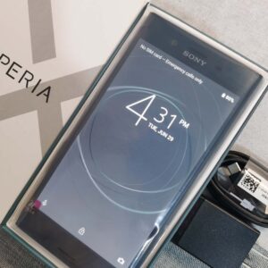 (Unlocked) Sony Xperia XZ Premium G8141 Android 64GB Global Unlocked Color please note the color you need Model Number SO-04J - Image 4